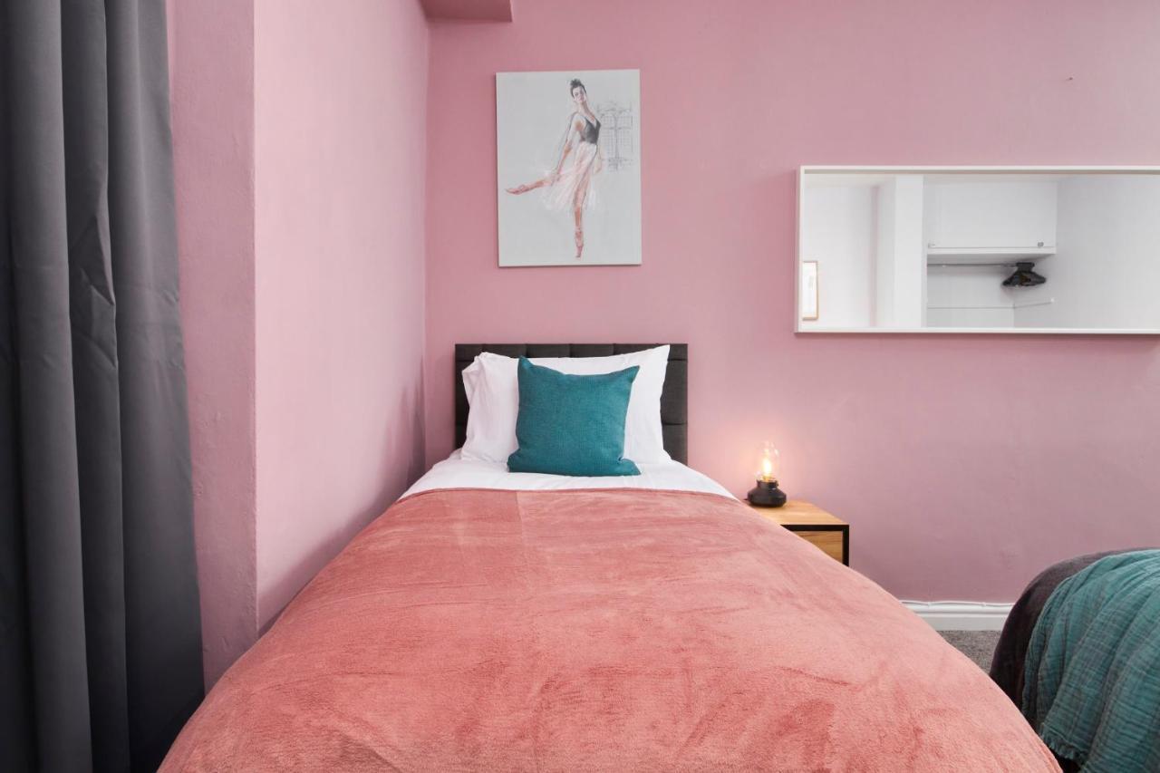 Wonderful Apartment In Bath With Garden - Sleeps 8 Dış mekan fotoğraf