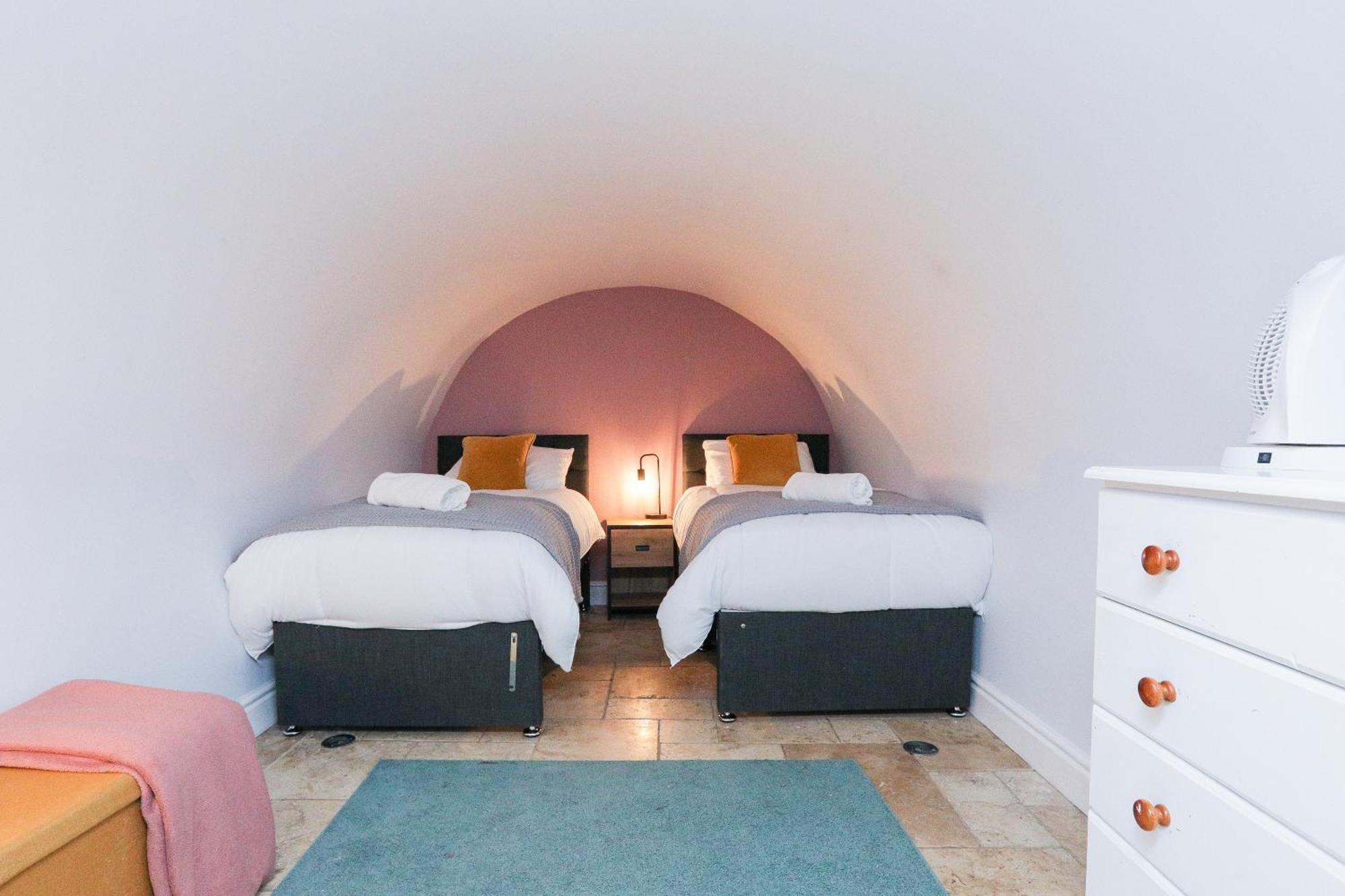 Wonderful Apartment In Bath With Garden - Sleeps 8 Dış mekan fotoğraf